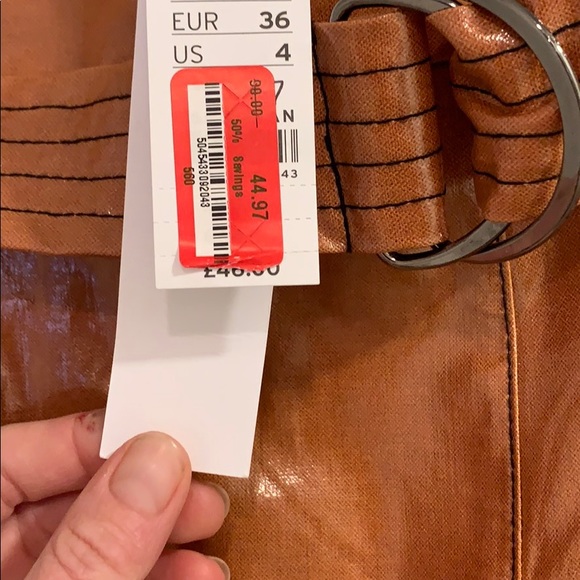 NWT Topshop coated canvas skirt - Picture 3 of 5